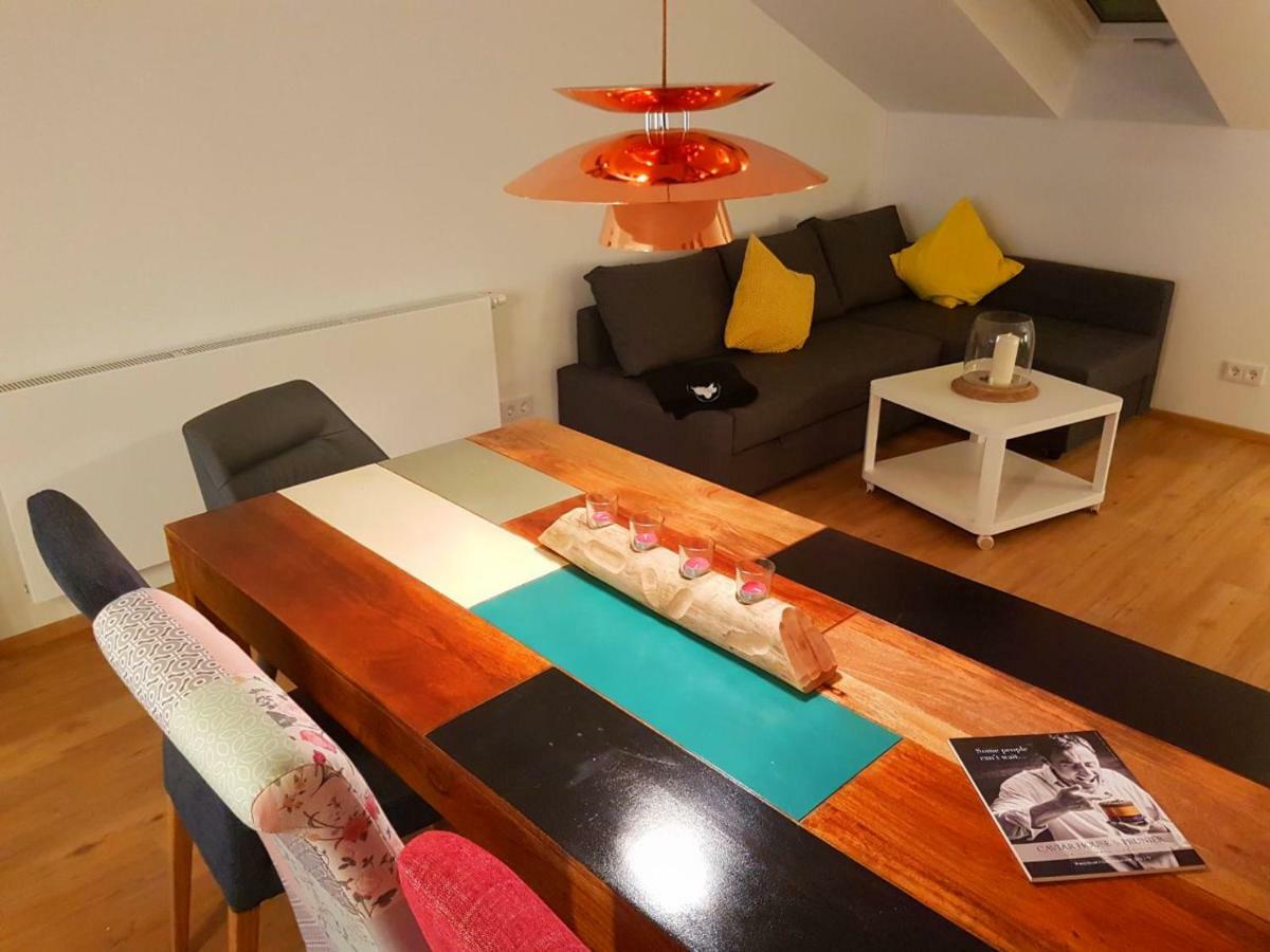 Cozy Rooftop Next To The English Garden, 60qm * Munich